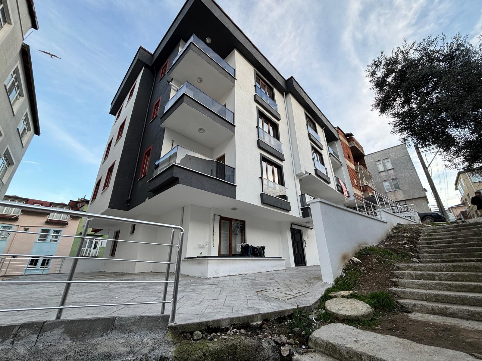 SELİMİYE 2+1 KİRALIK